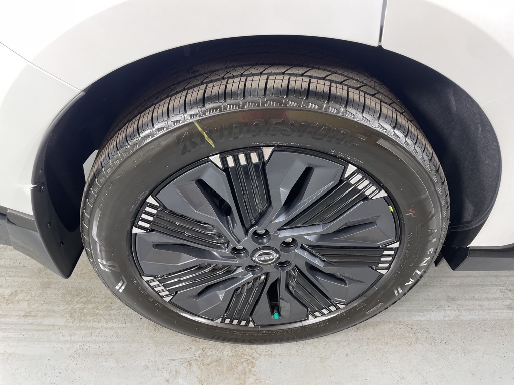 2025 Nissan Murano Platinum photo 10