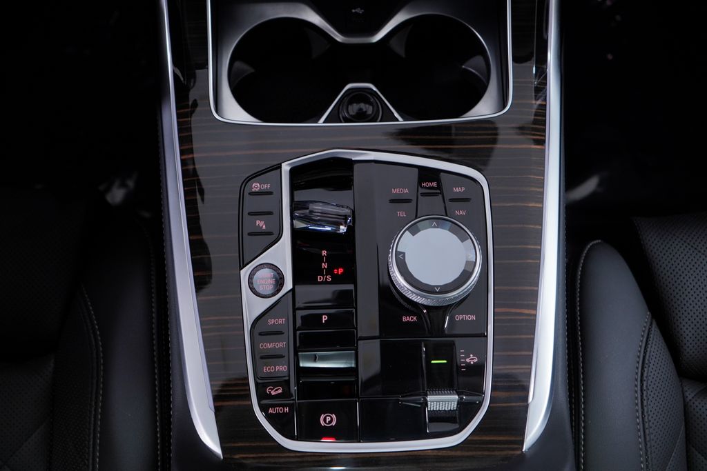 2025 Bmw X7 xDrive40i photo 13