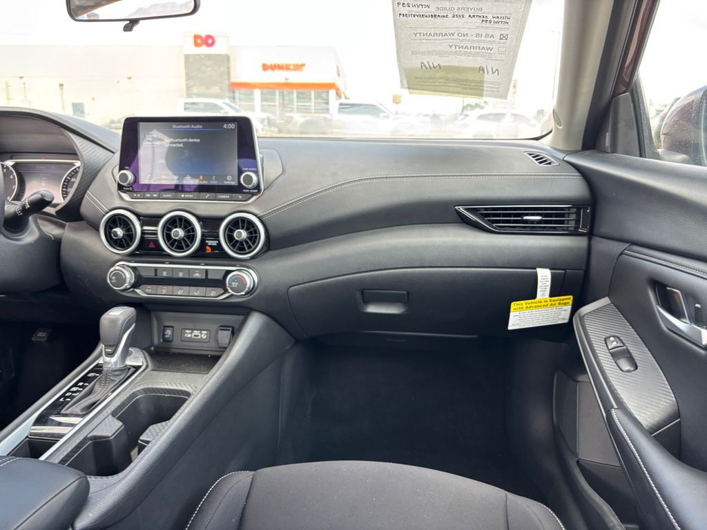 2025 Nissan Sentra SV photo 19
