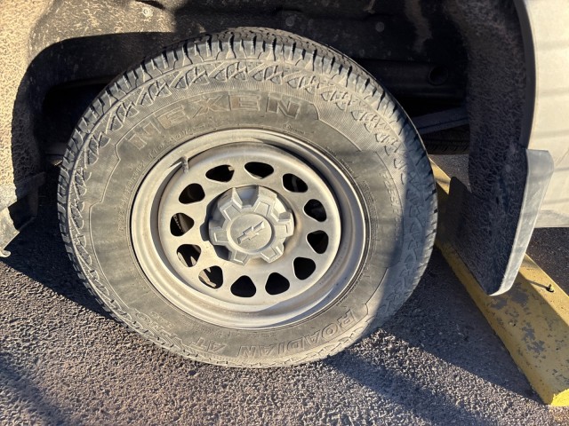 Used 2019 Silver Ice Metallic Chevrolet Work Truck image 14