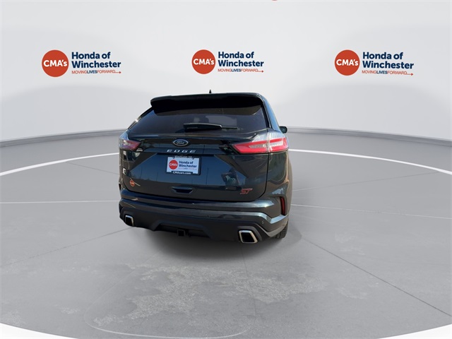 2022 Ford Edge ST photo 4