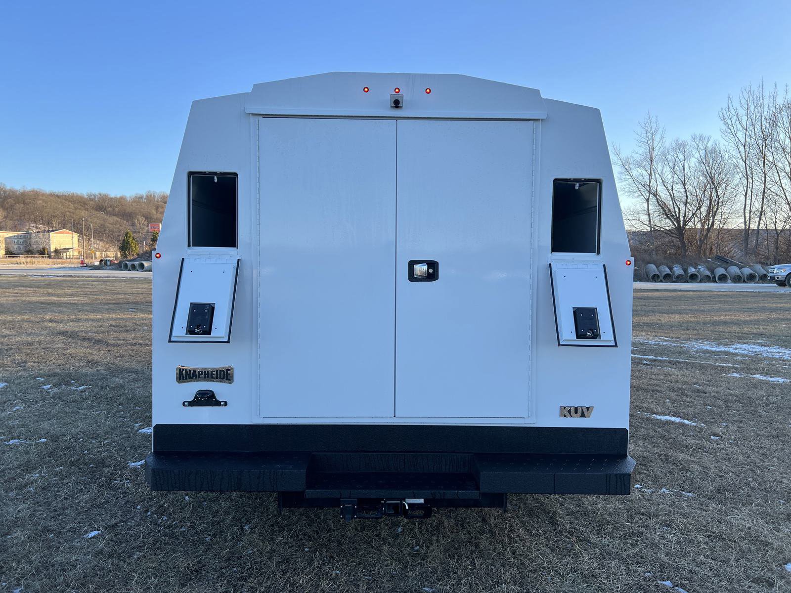 2025 Ford E-350 Base photo 4