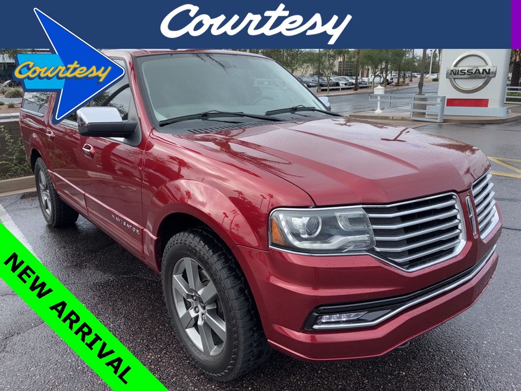 2015 Lincoln Navigator Base