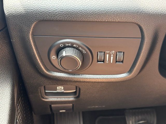 2025 Jeep Grand Cherokee Altitude X photo 29