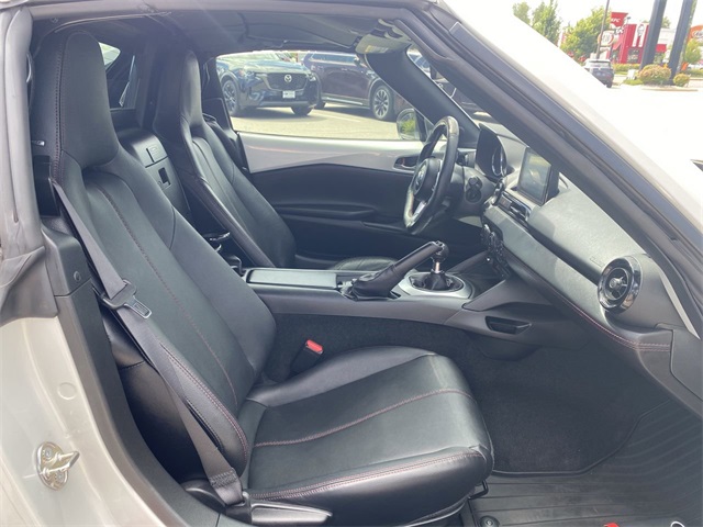 2019 Mazda MX-5 Miata Miata RF photo 18