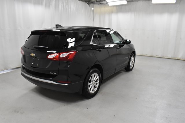 2020 Chevrolet Equinox LT photo 3