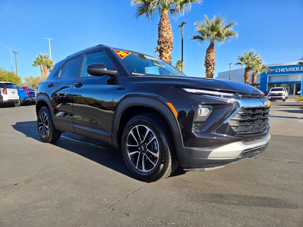 2025 Chevrolet Trailblazer LT's photo