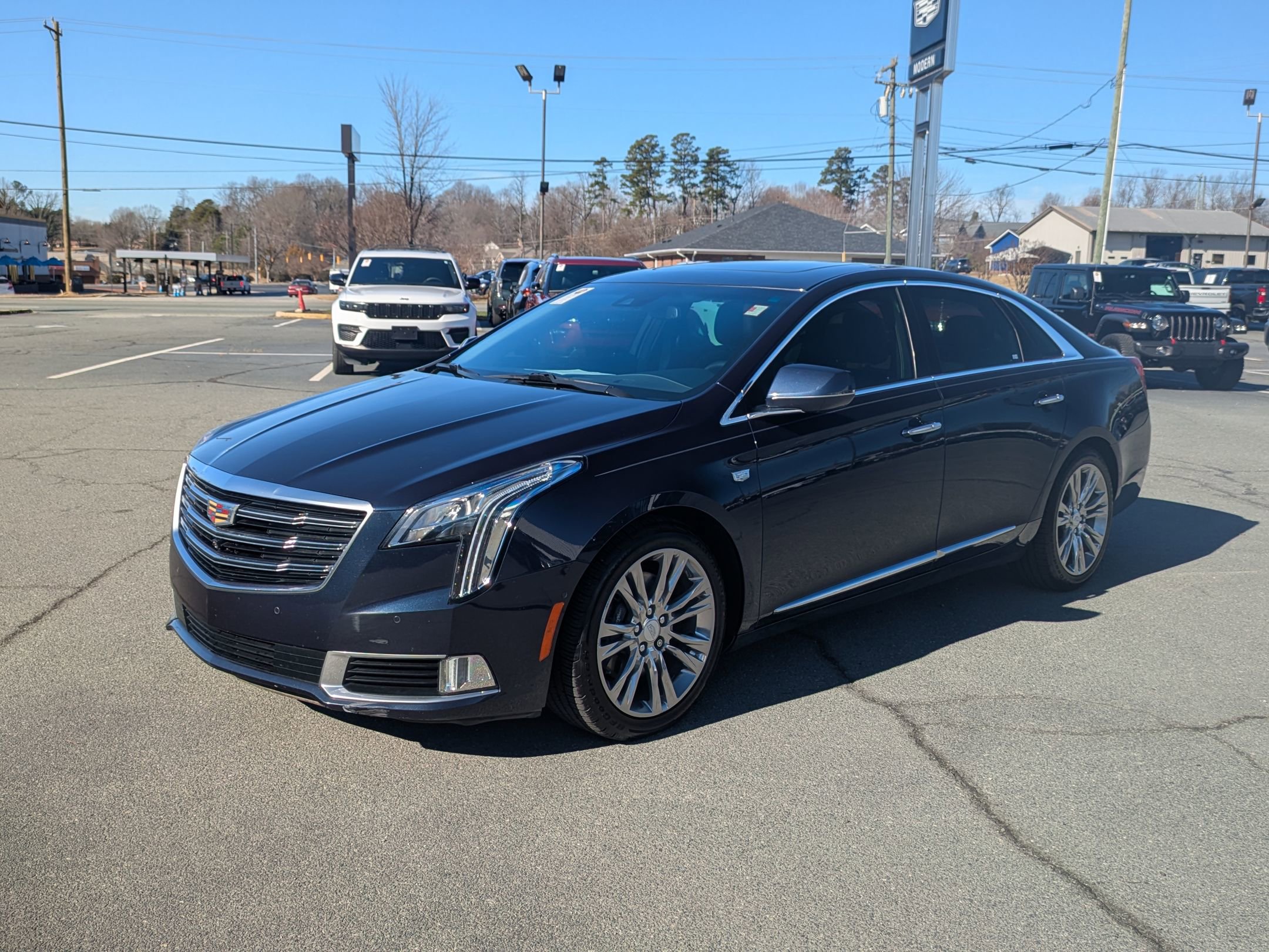 2019 Cadillac XTS Luxury's photo