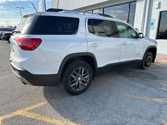 2017 Gmc Acadia SLT photo 3