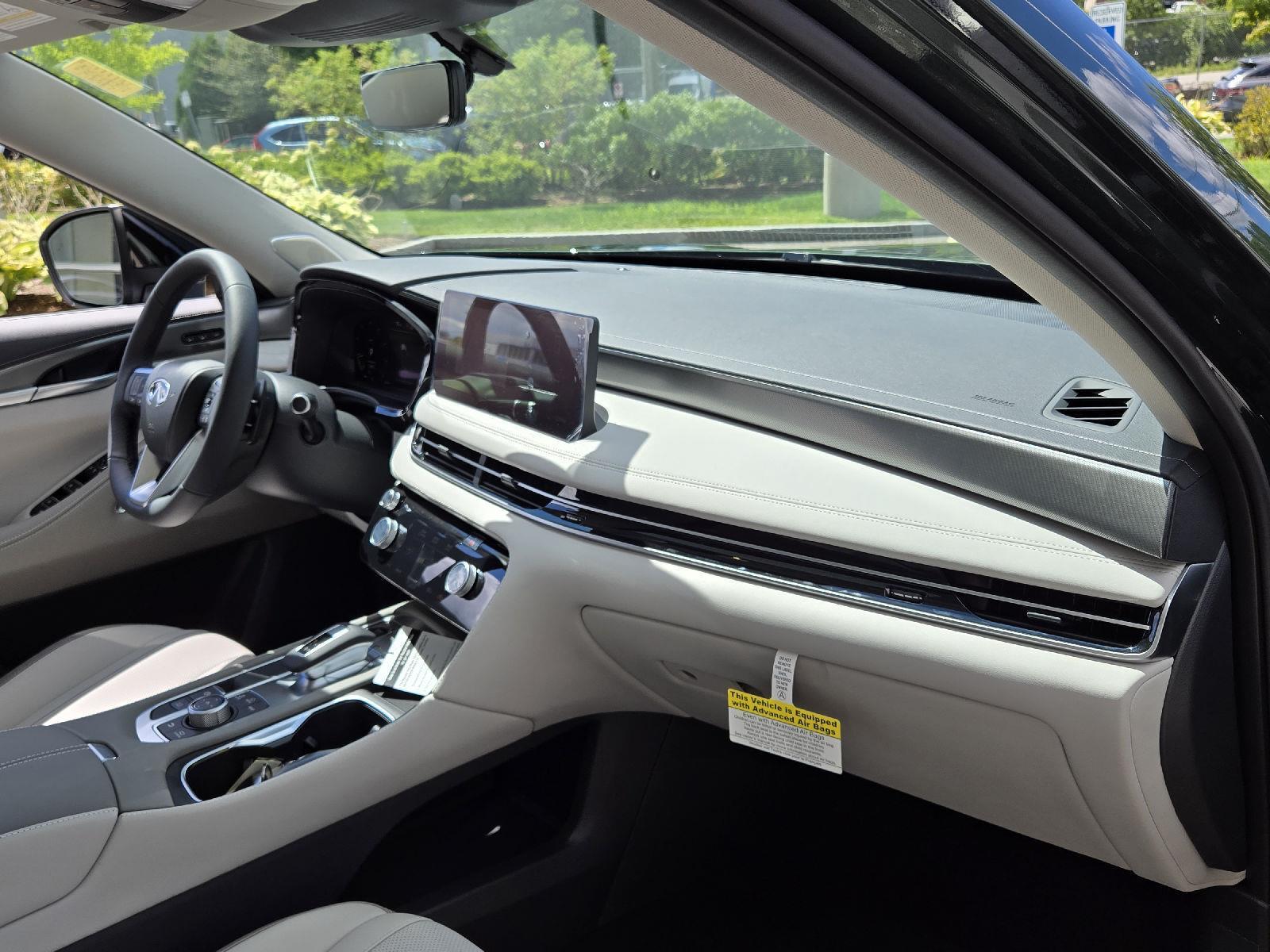 2026 Infiniti QX60 Luxe AWD photo 16
