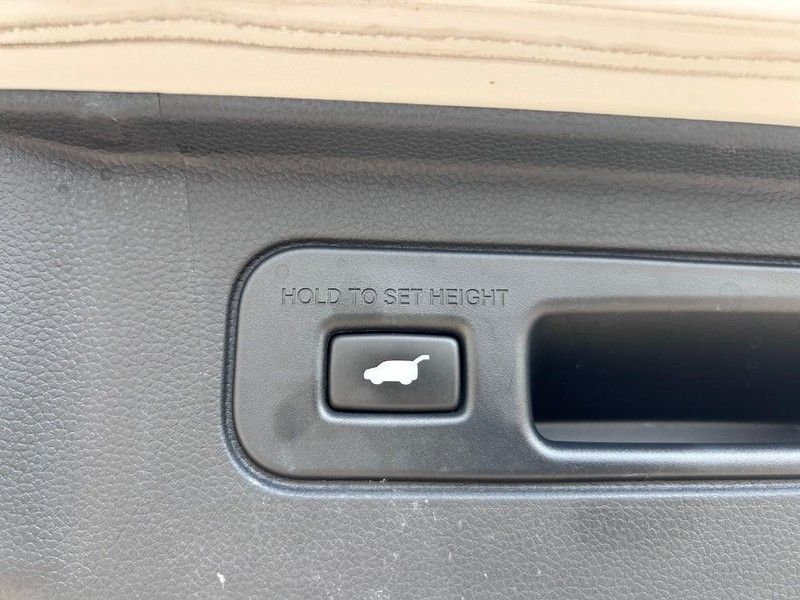 2023 Honda Pilot Elite photo 4