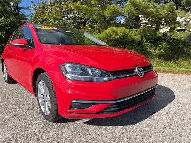 2018 Volkswagen Golf TSI SE photo 3