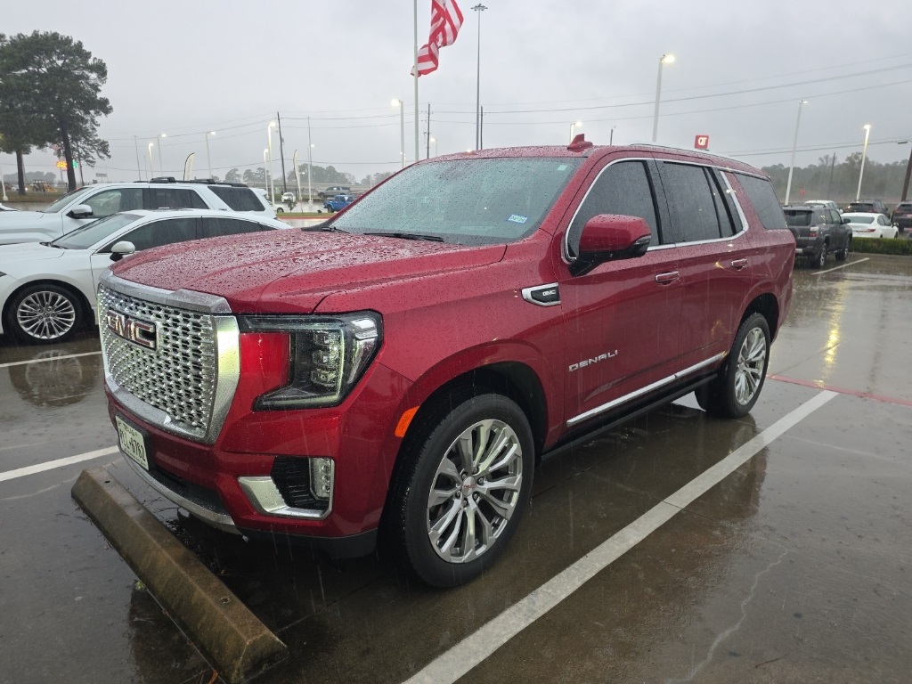2024 GMC Yukon Denali's photo