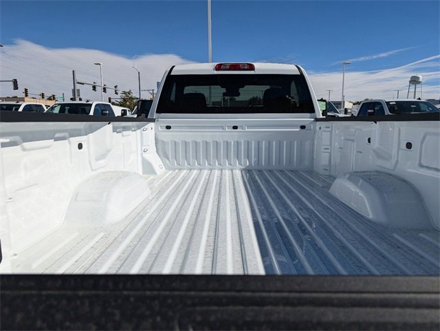 2025 Chevrolet Silverado 2500HD LT photo 3