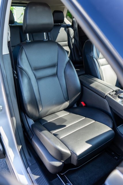 2021 Nissan Rogue SV photo 9