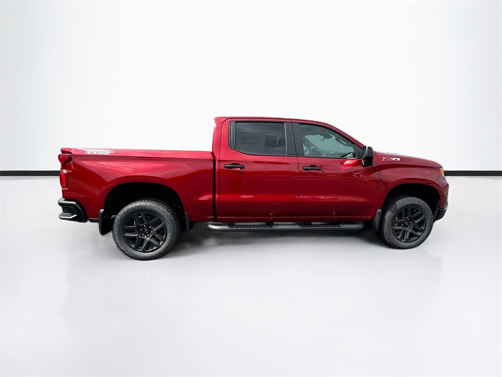 2026 Chevrolet Silverado 1500 LT Trail Boss photo 2