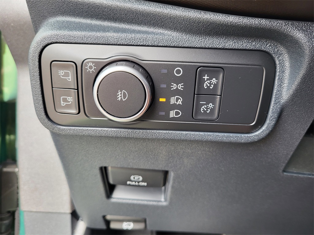 2022 Ford Bronco Outer Banks photo 15