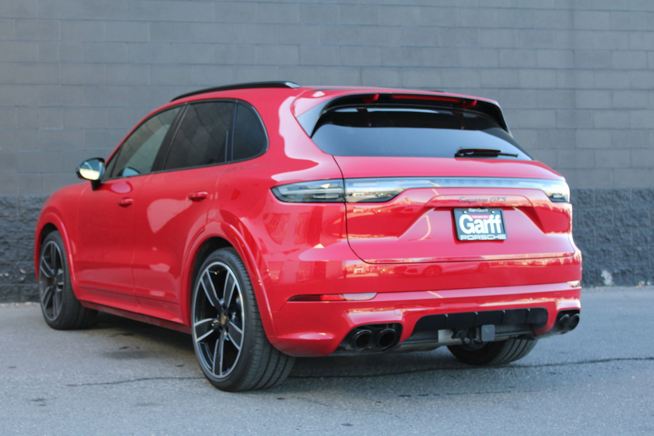 2023 Porsche Cayenne GTS photo 3