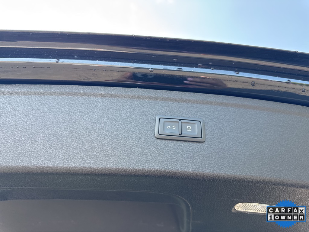 2023 Audi Q5 45 S line Premium photo 14
