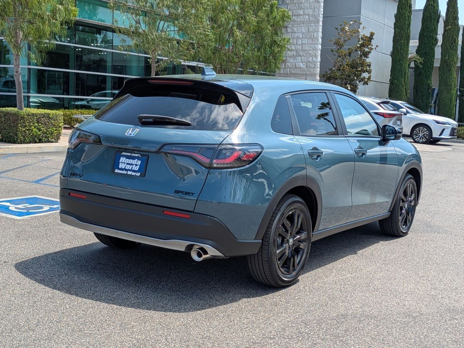 2026 Honda HR-V Sport photo 4