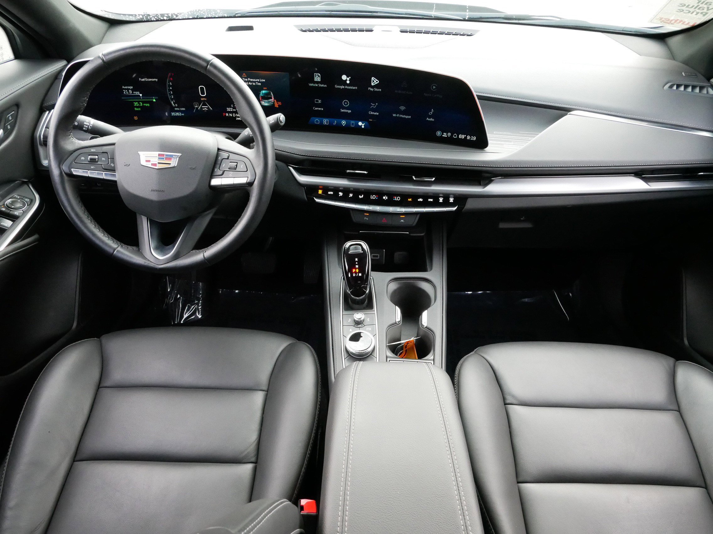 2025 Cadillac XT4 Premium Luxury photo 7