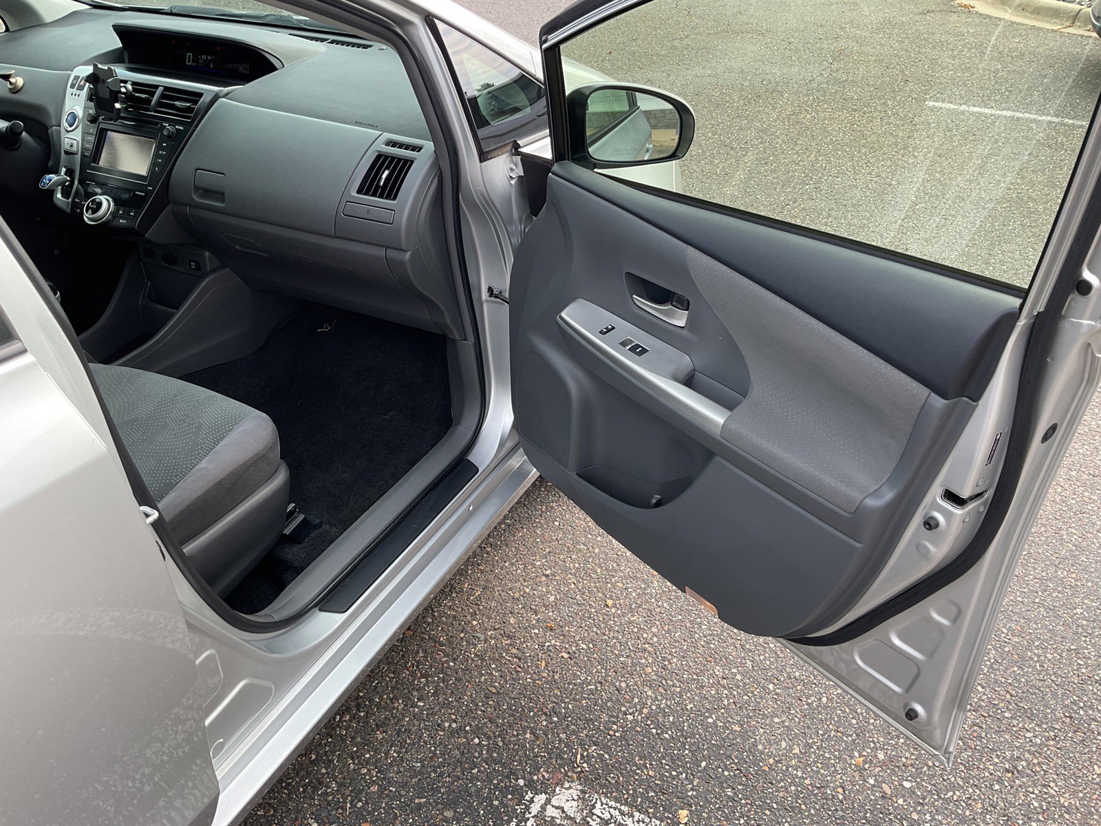 2012 Toyota Prius V Two photo 25