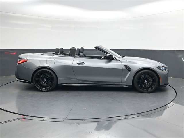 2023 Bmw M4 Competition xDrive Convertible photo 2