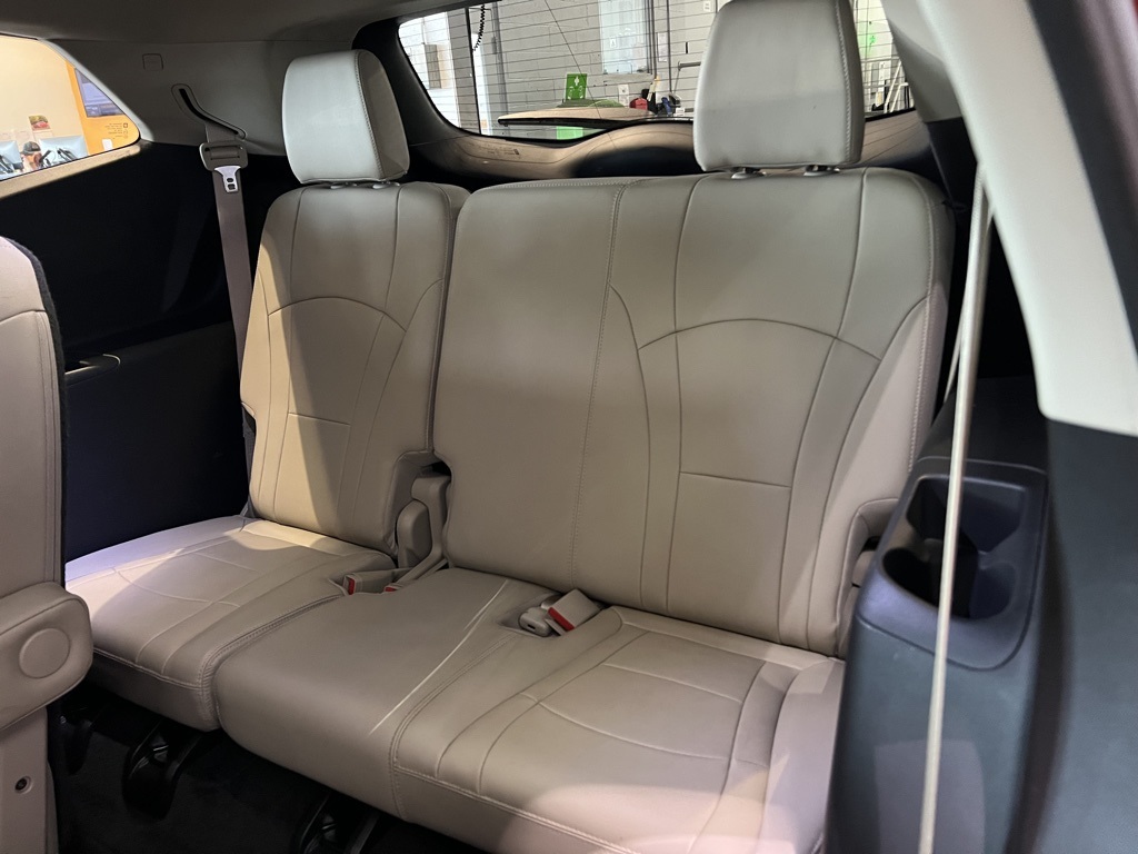 2021 Buick Enclave Premium photo 16