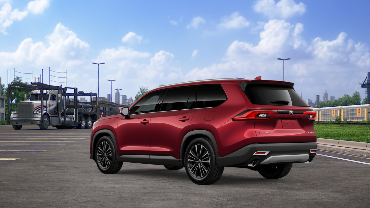 2026 Toyota Grand Highlander Limited photo 4