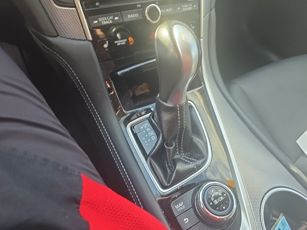 2016 Infiniti Q50 2.0t Premium AWD photo 14
