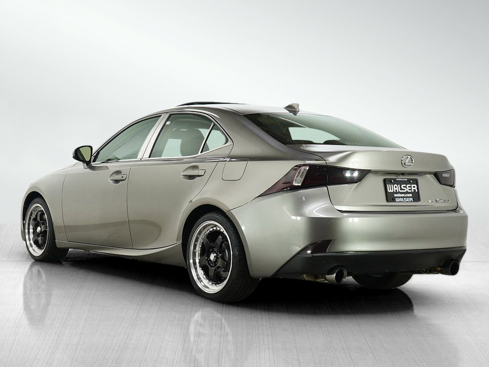 2014 Lexus IS 250 photo 3