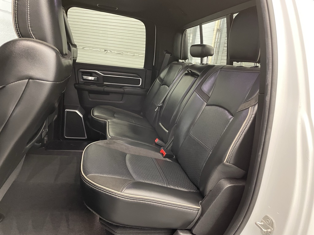 2024 Ram 3500 Laramie photo 20