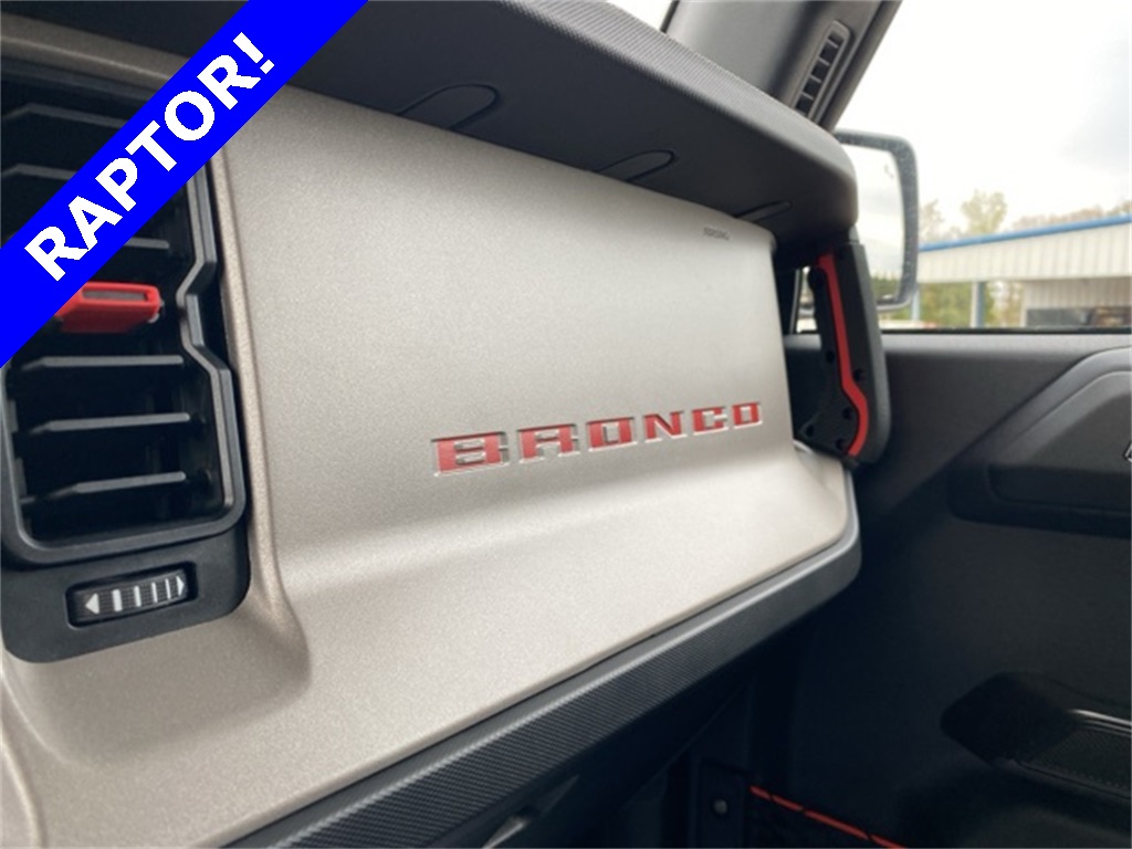 2024 Ford Bronco Raptor photo 37