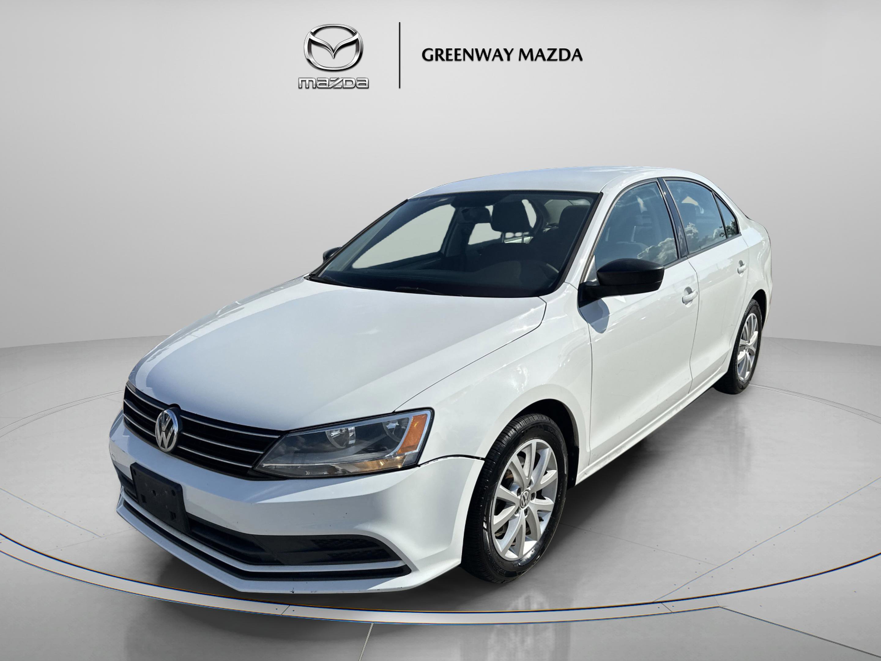 2015 Volkswagen Jetta 1.8T SE photo 3