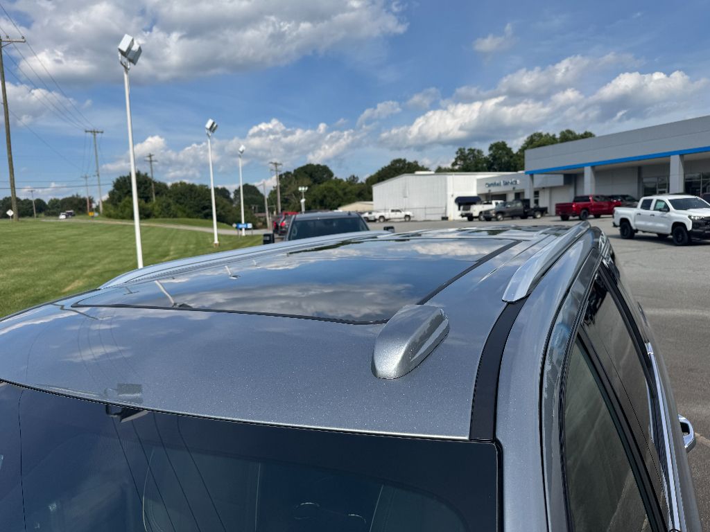 2025 Chevrolet Tahoe Premier photo 11