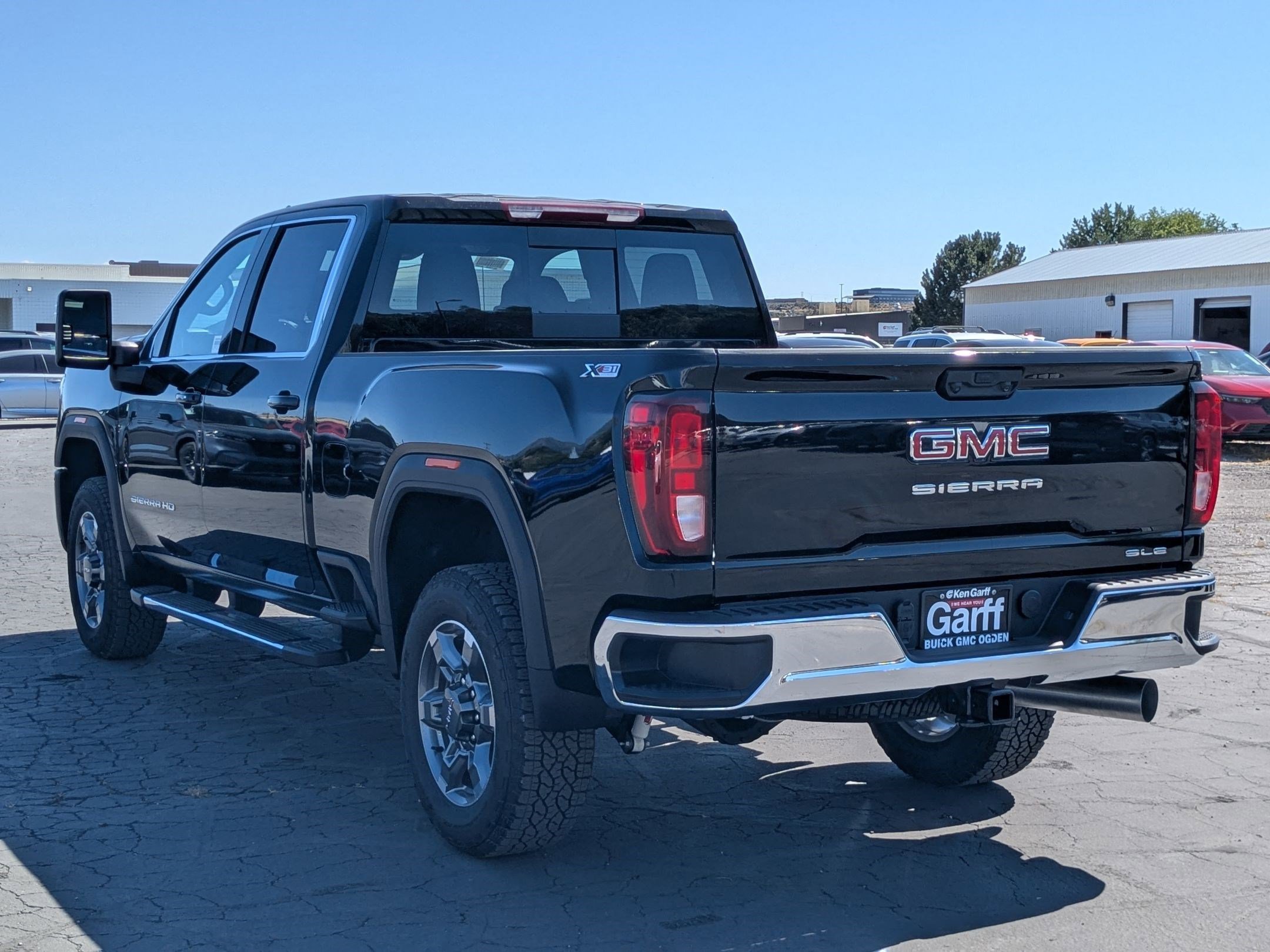 2025 Gmc Sierra 2500 HD SLE photo 4