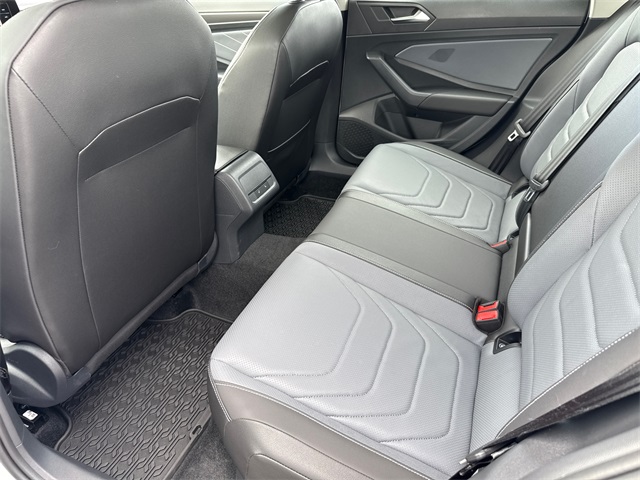 2025 Volkswagen Jetta 1.5T SEL photo 25