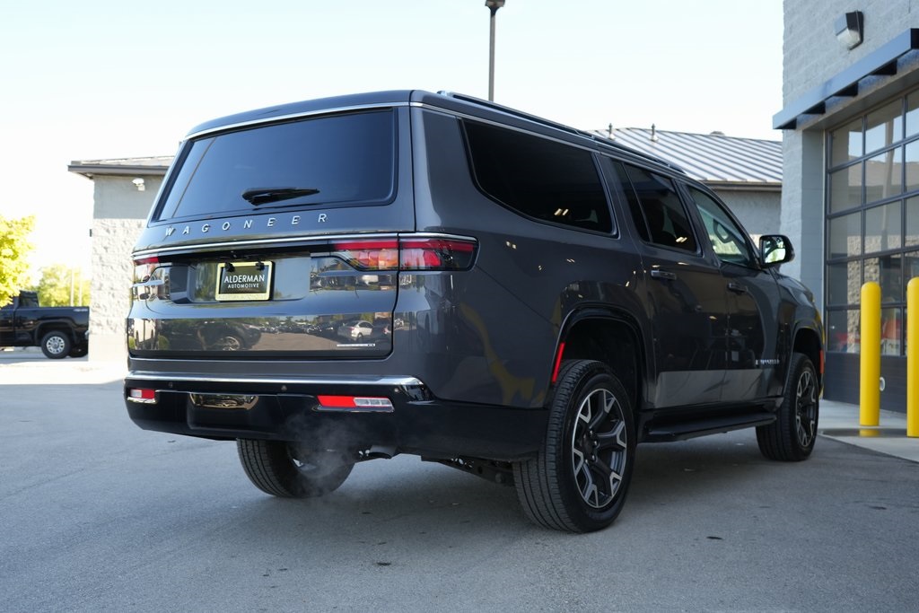 2024 Jeep Wagoneer L Series III photo 14