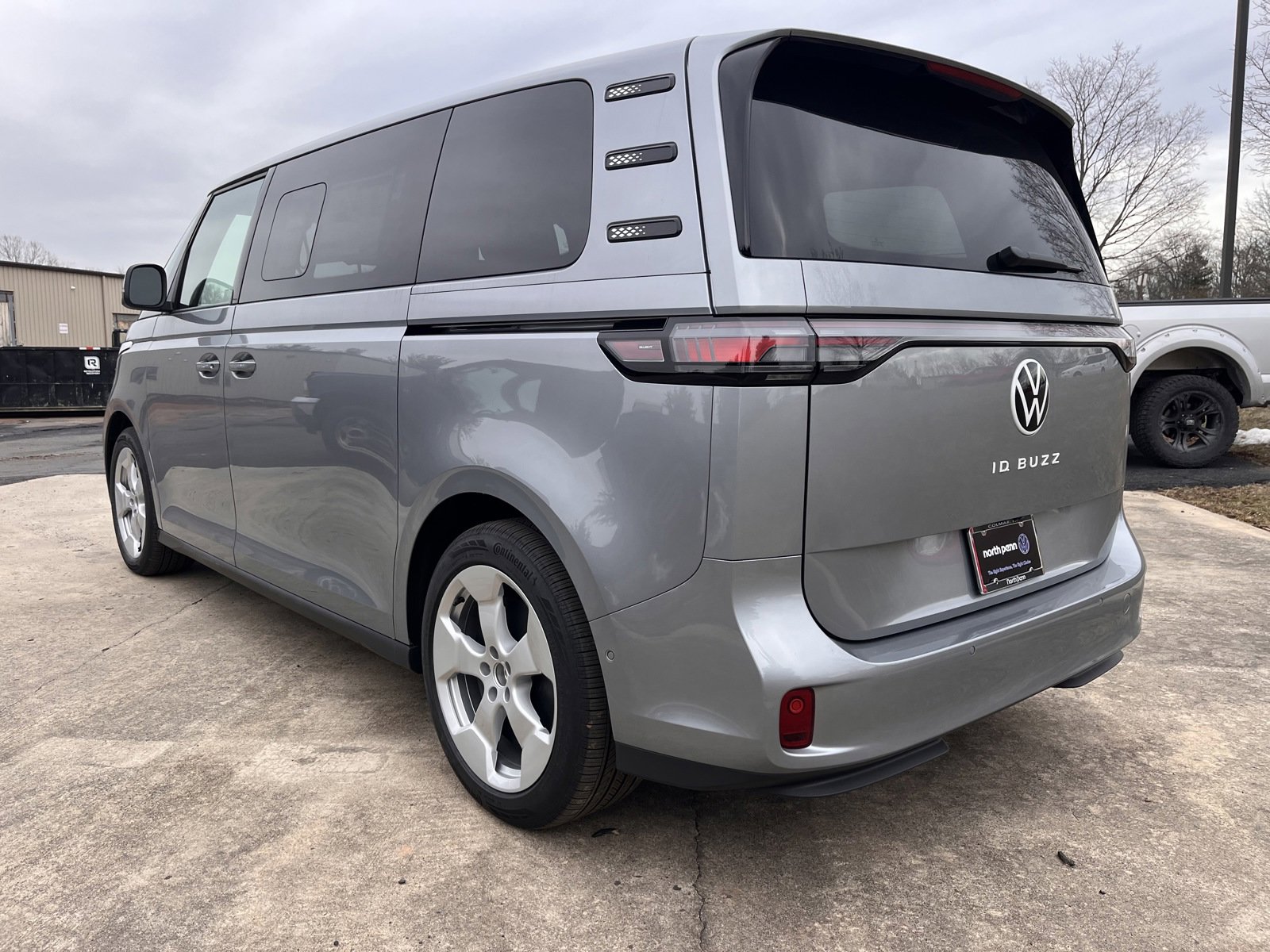 2025 Volkswagen ID. Buzz Pro S photo 10