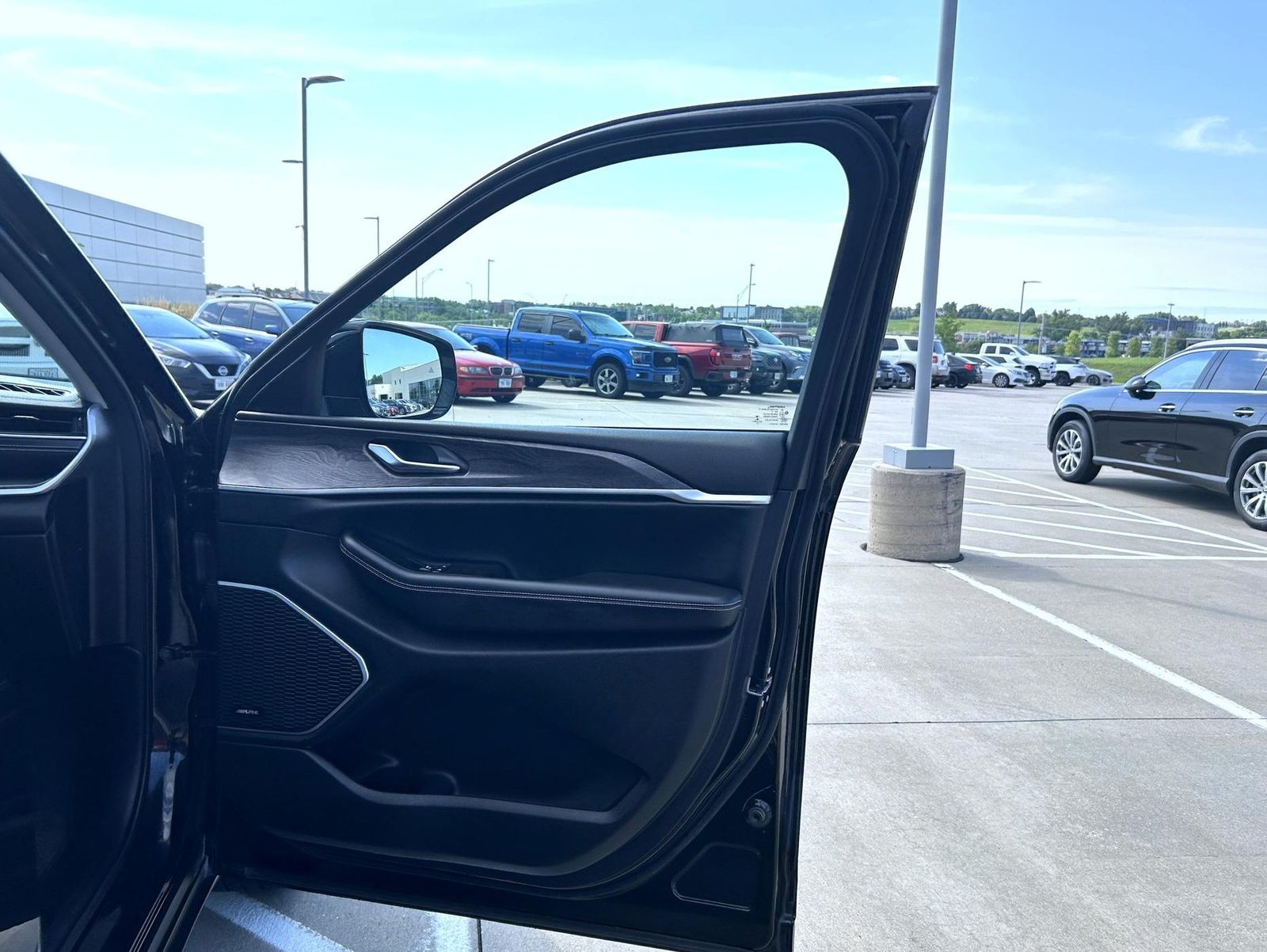 2021 Jeep Grand Cherokee Limited photo 17