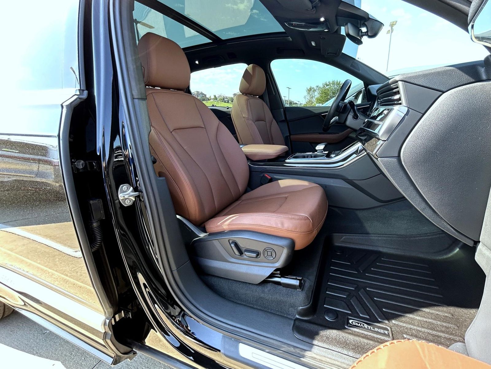2022 Audi Q7 55 Premium Plus photo 11