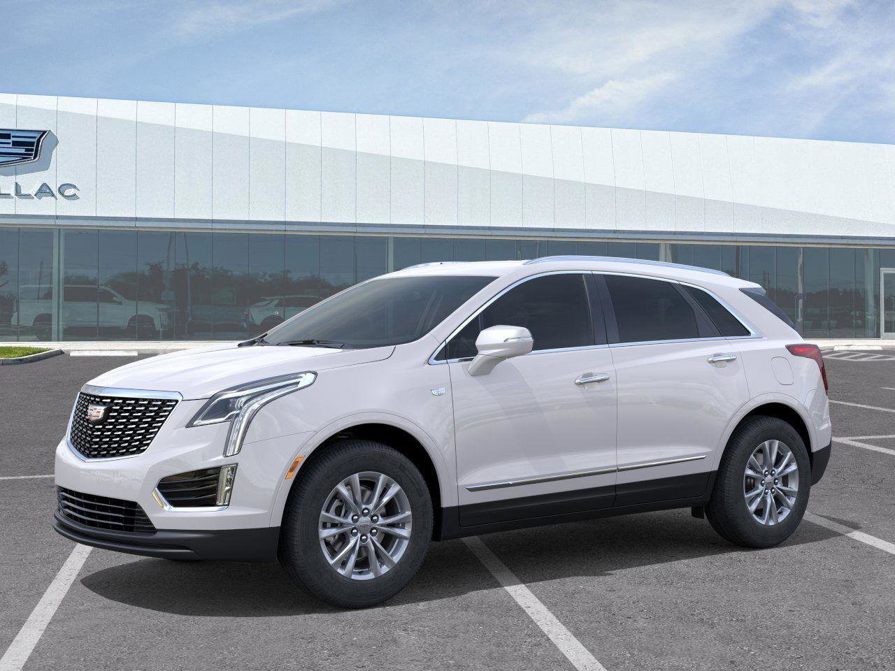 2025 Cadillac XT5 Luxury photo 2