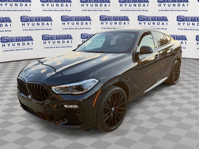 2021 BMW X6 40i's photo