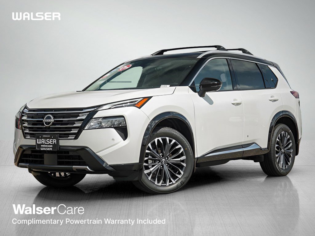 2025 Nissan Rogue Platinum's photo