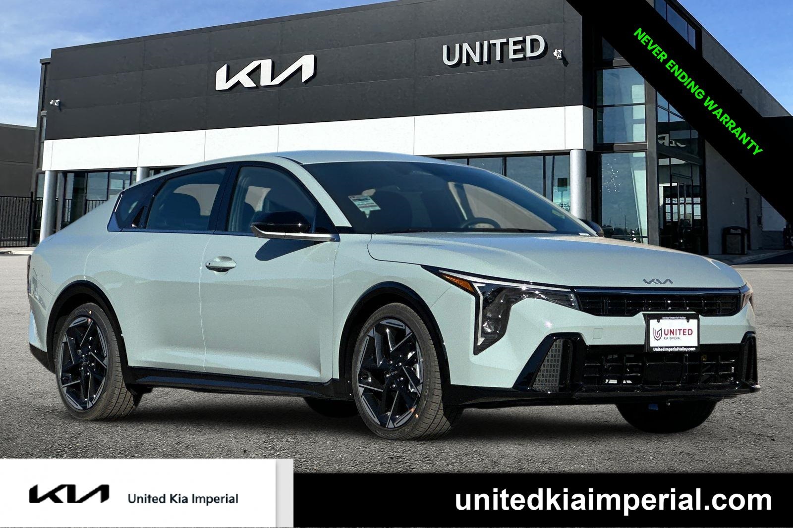 2025 Kia K4 GT-Line's photo