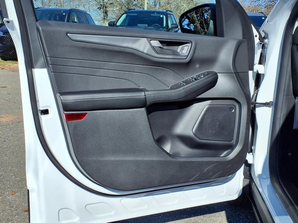 2025 Ford Escape Active photo 4