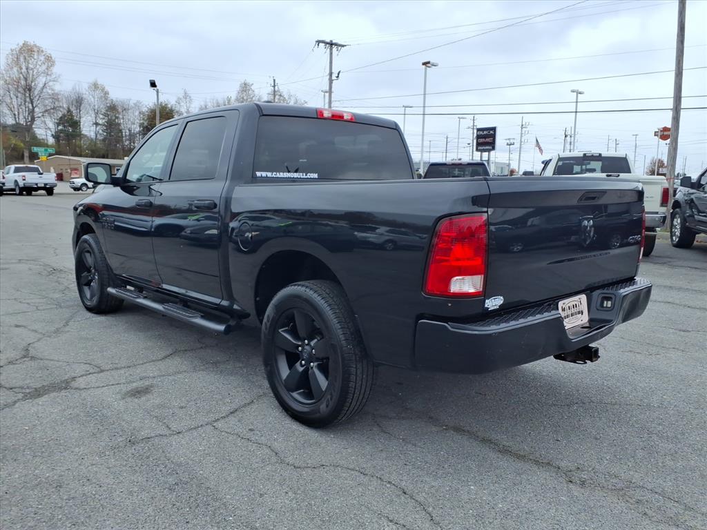 2017 Ram 1500 Tradesman photo 3