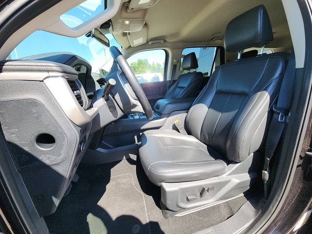 2024 Ford Expedition XLT photo 8