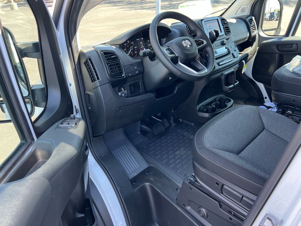 2025 Ram ProMaster 2500 photo 4