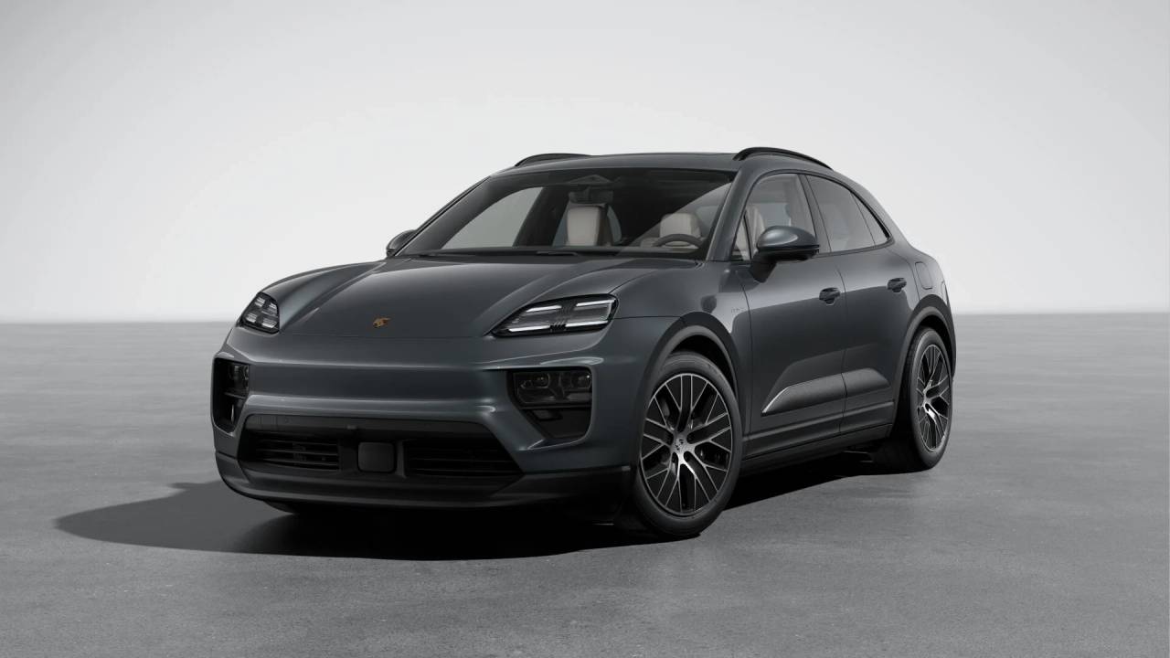 2026 Porsche Macan Base